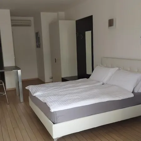 Treccani Apart-hotel Malcesine